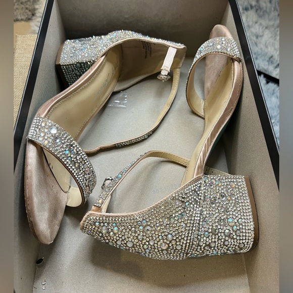 Glitzy heels! Size 7.5 Worn once!! For my wedding and reception! - Picture 3 of 8